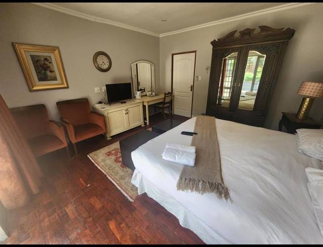 13 BEDROOM HOUSE FOR SALE IN WATERKLOOF RIDGE